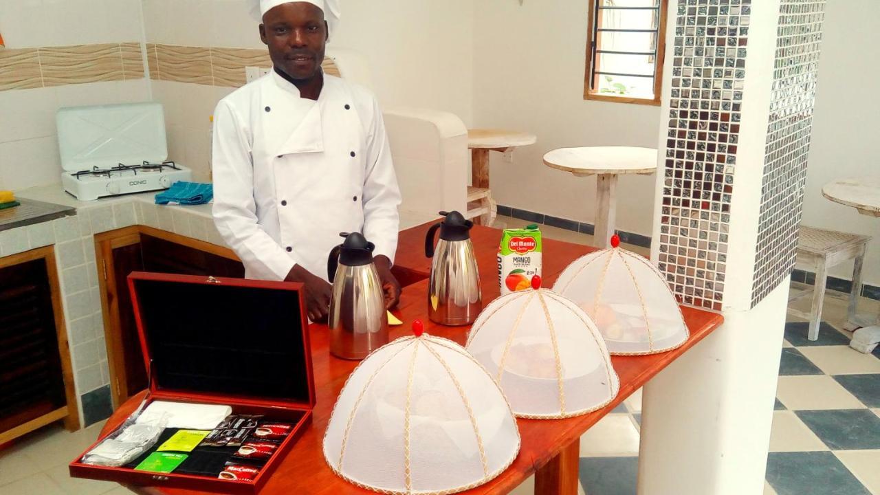 Watamu Solana Apartments Luaran gambar
