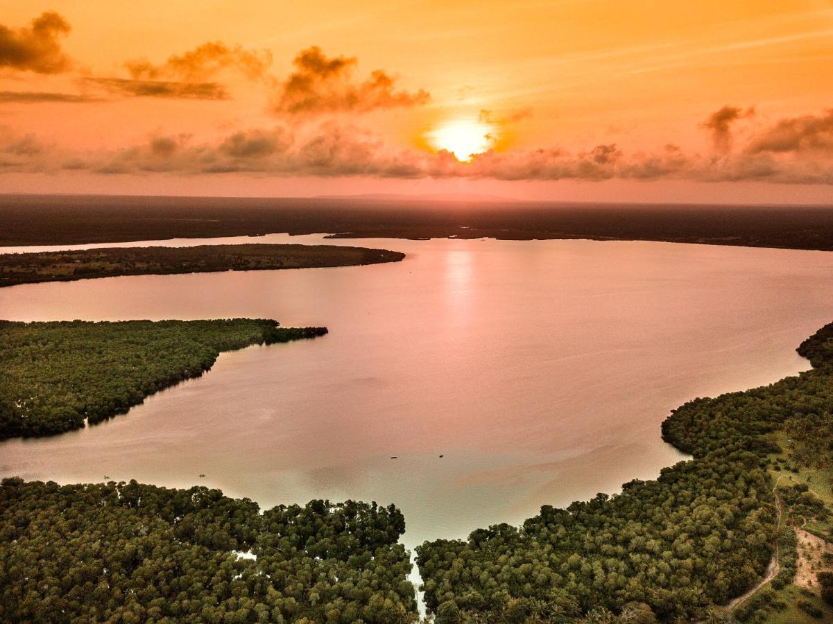 Watamu Solana Apartments Luaran gambar