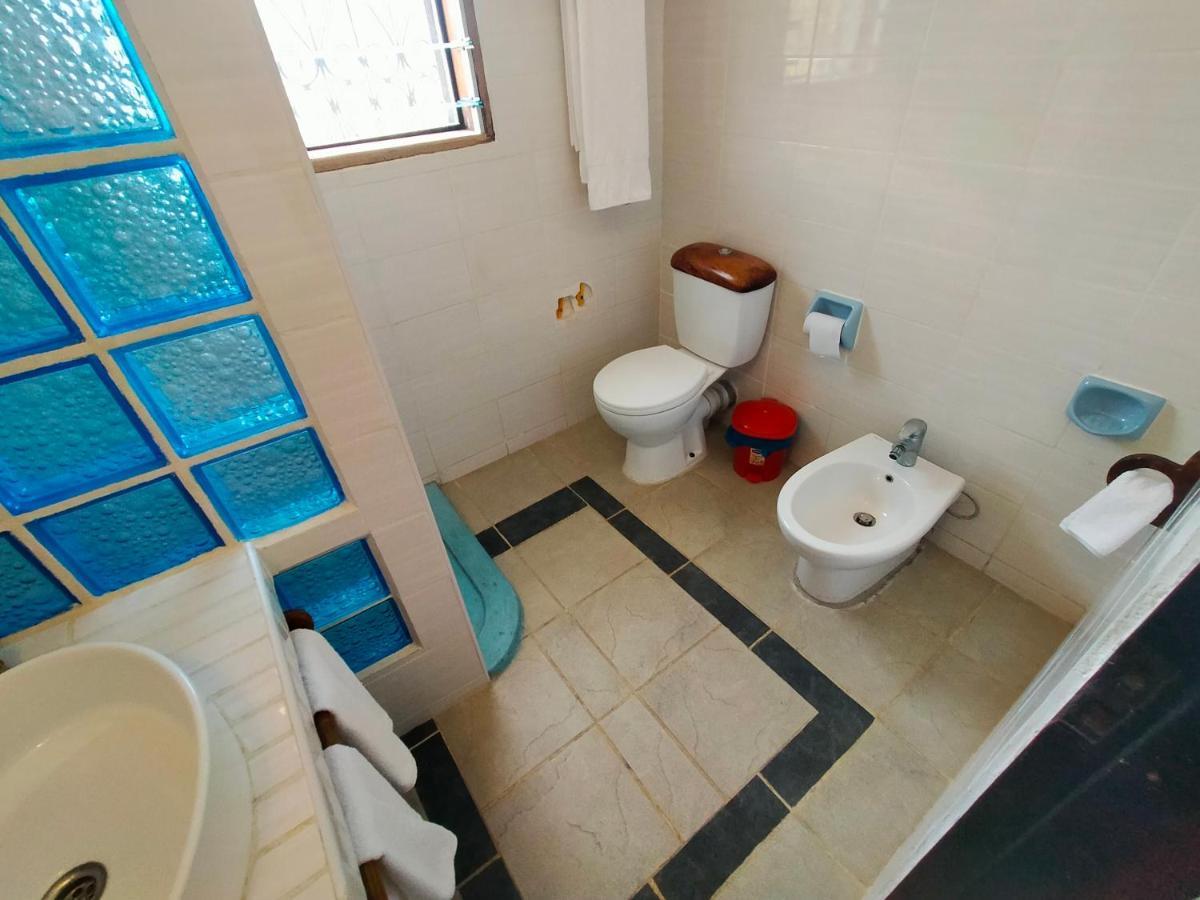 Watamu Solana Apartments Luaran gambar